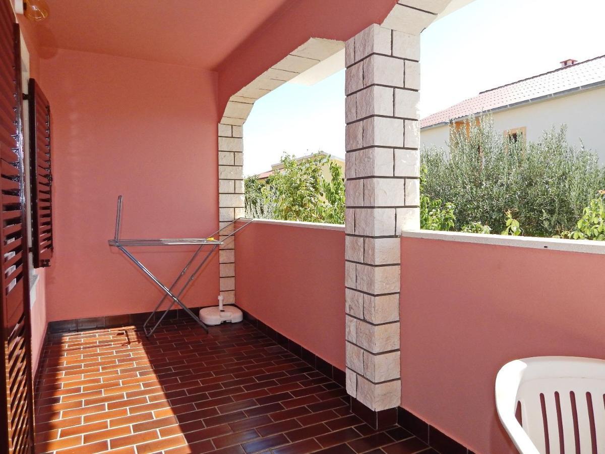 Apartments Luce - Family Friendly & Parking Pag Town Zewnętrze zdjęcie