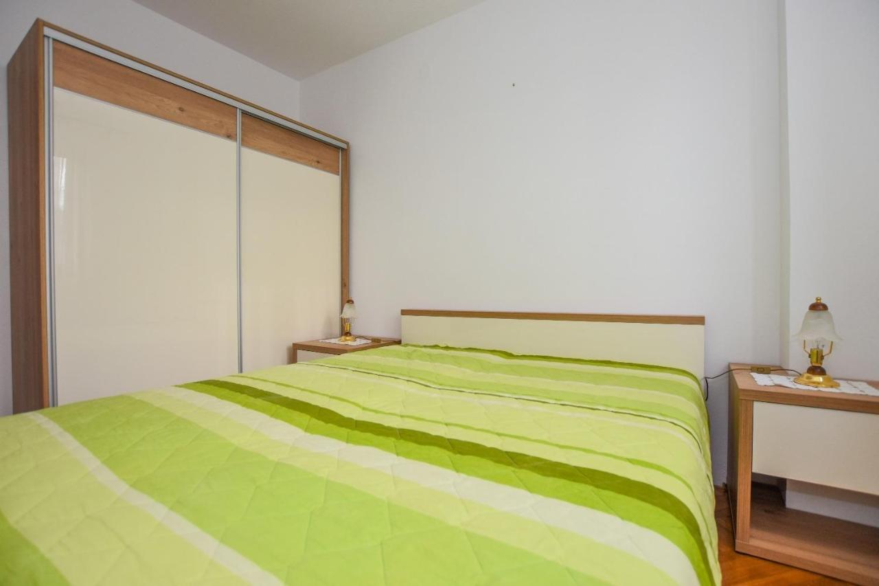 Apartments Luce - Family Friendly & Parking Pag Town Zewnętrze zdjęcie
