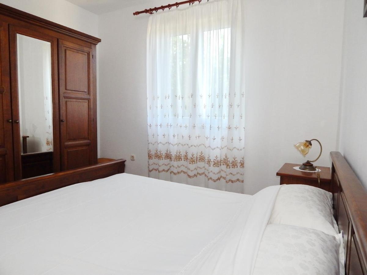 Apartments Luce - Family Friendly & Parking Pag Town Zewnętrze zdjęcie