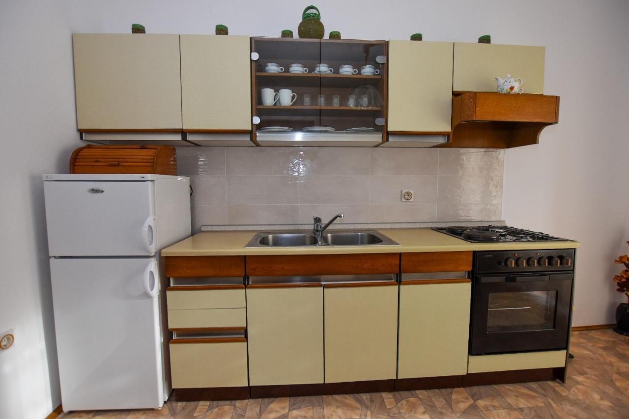 Apartments Luce - Family Friendly & Parking Pag Town Zewnętrze zdjęcie