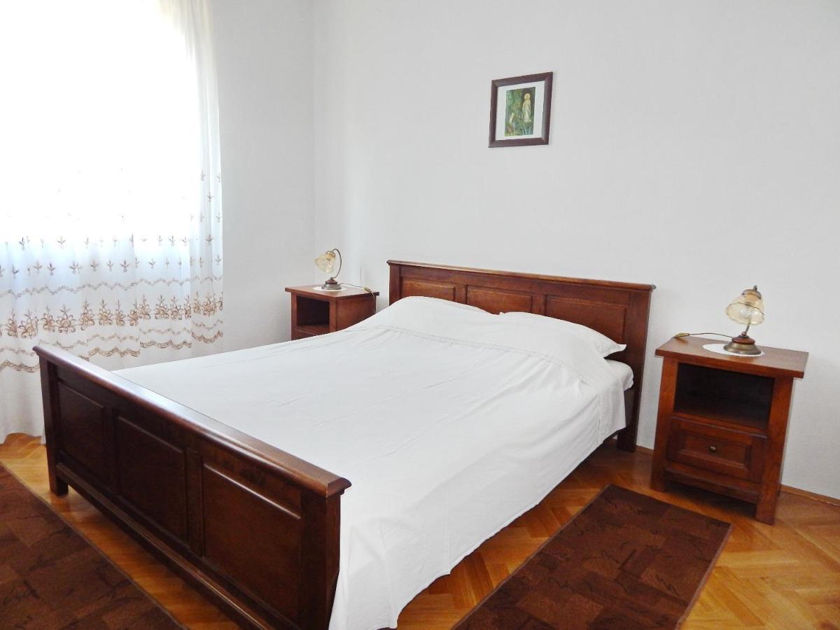 Apartments Luce - Family Friendly & Parking Pag Town Zewnętrze zdjęcie