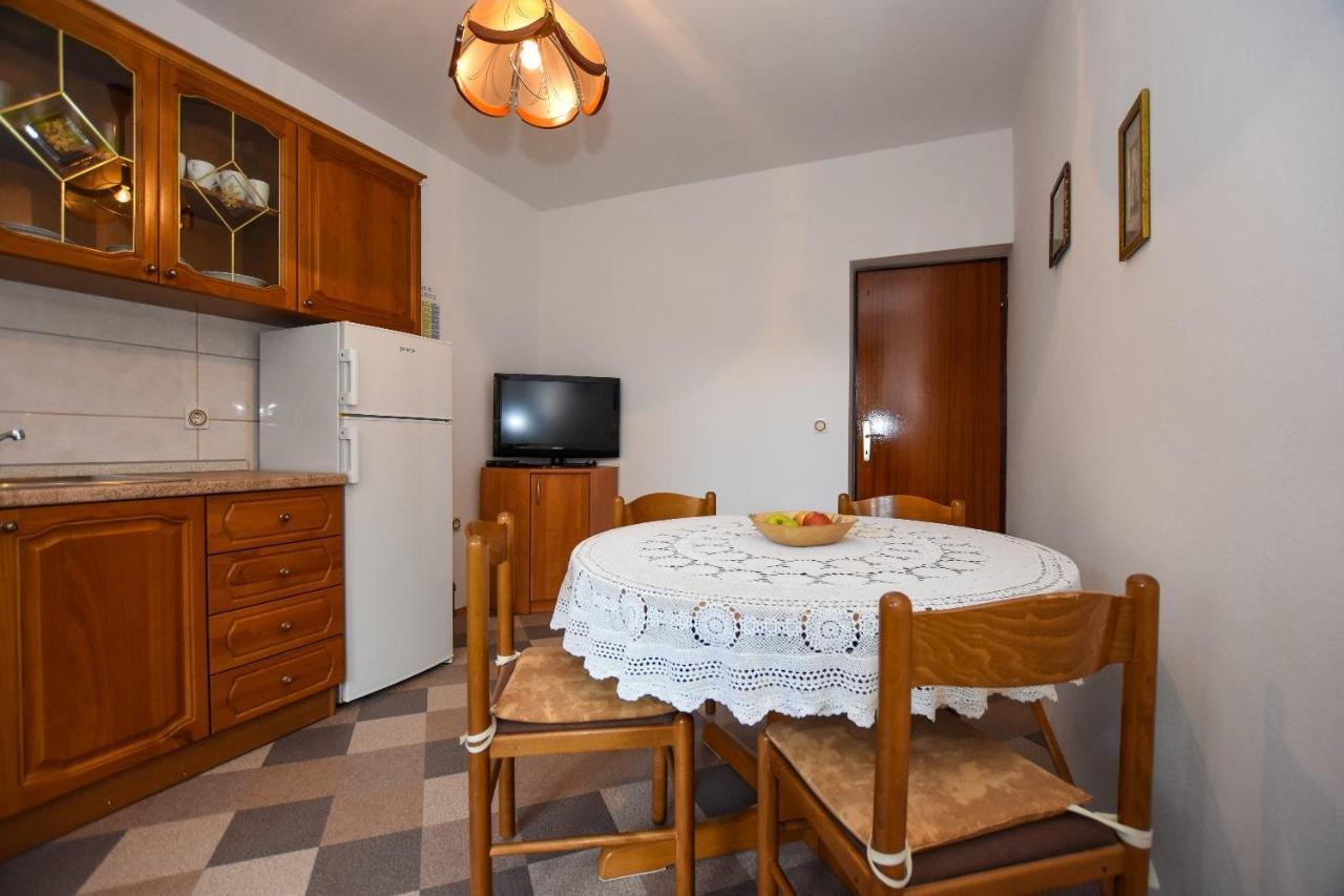 Apartments Luce - Family Friendly & Parking Pag Town Zewnętrze zdjęcie