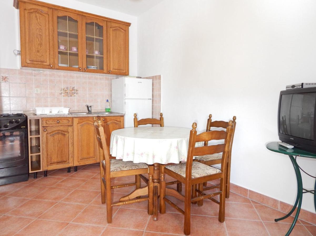 Apartments Luce - Family Friendly & Parking Pag Town Zewnętrze zdjęcie